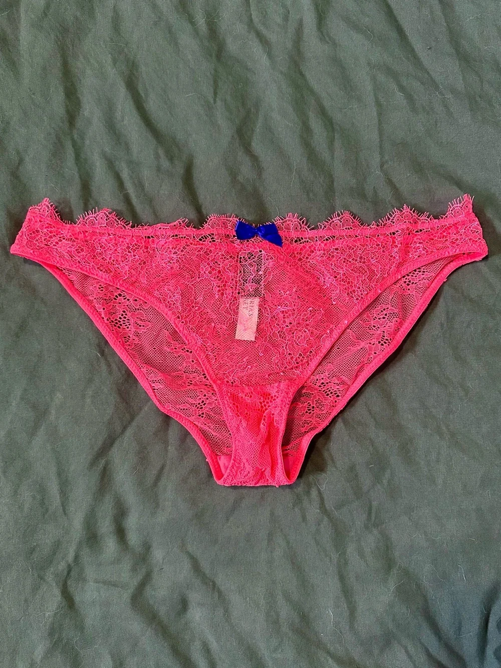 Victoria’s Secret Very Sexy Neon Pink Lace Bra & Panty Set 32DD Medium NWT Y2K - Picture 8 of 9
